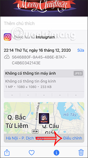 Delete information in iPhone photos