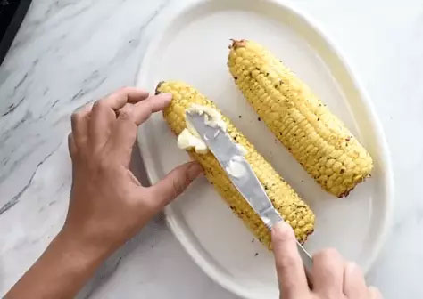 Bake corn in an oil-free fryer 